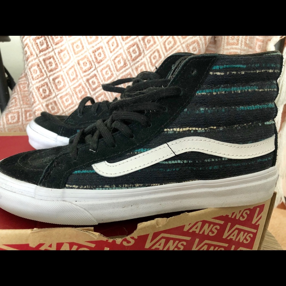 Vans - Picture 4 of 4
